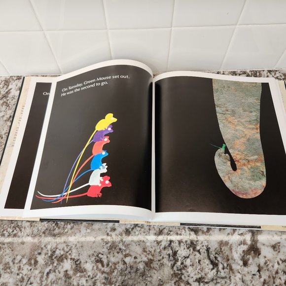 Picture Book: Seven Blind Mice hardcover - Picture 3 of 3